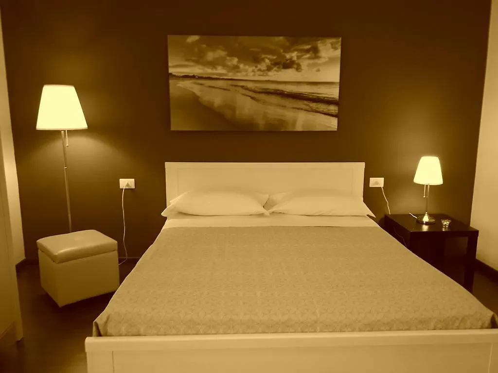 Dolci Ricordi Hotel Bari 0*,  Italy