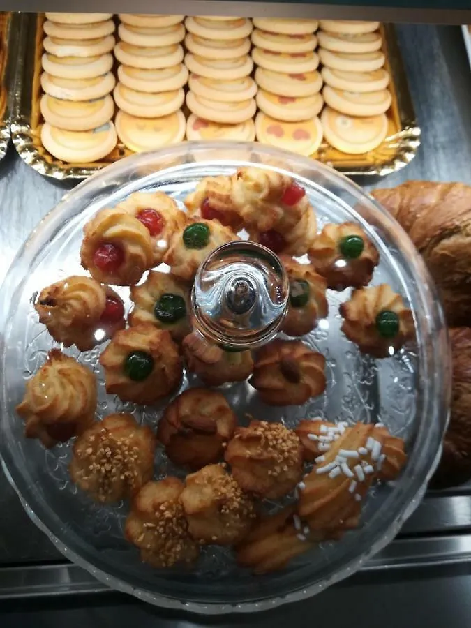 Dolci Ricordi Hotel Bari 0*,  Italy
