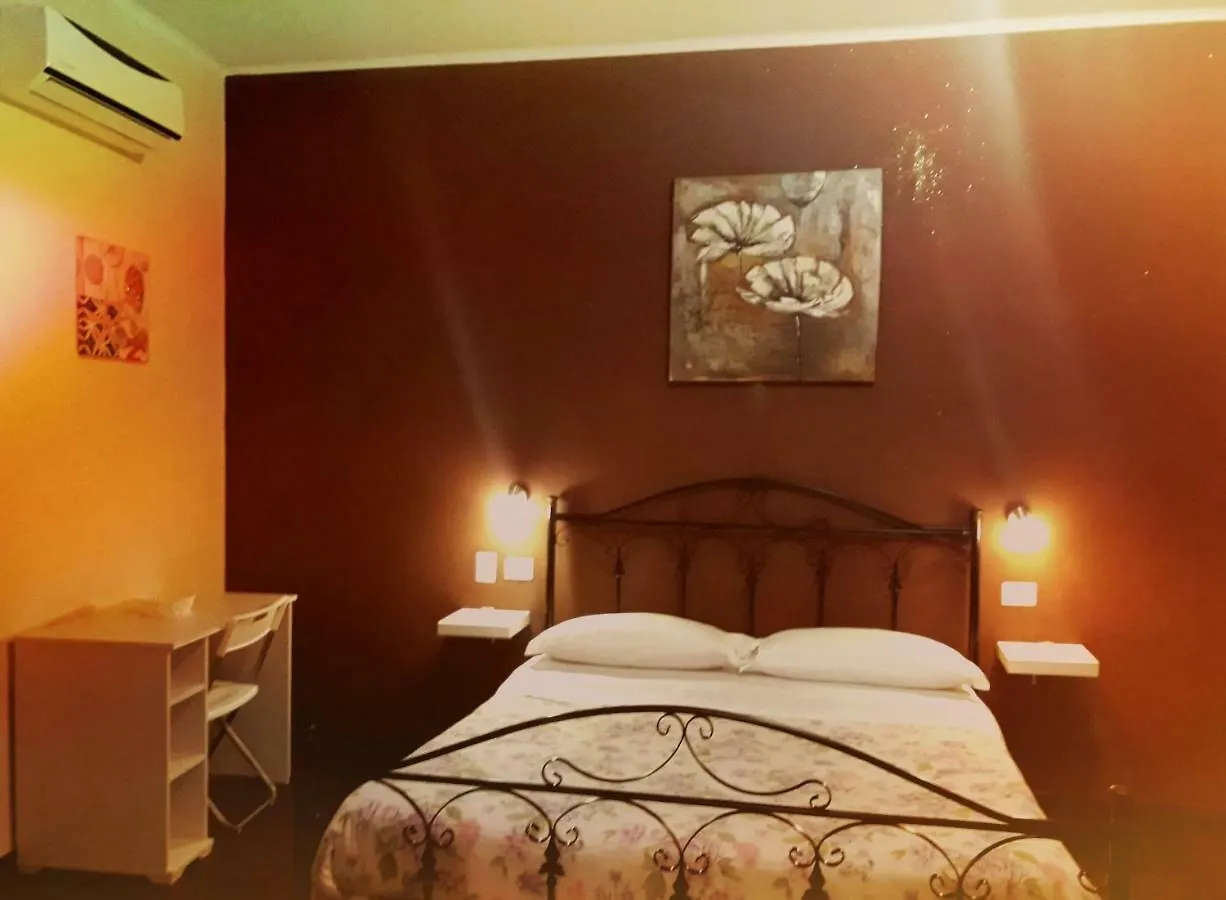 Dolci Ricordi Hotel Bari 0*,